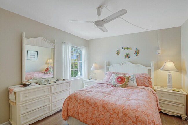 Building Photo - 1007 Ocean Dunes Cir