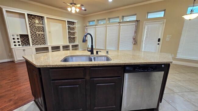 Building Photo - 17511 Browning Trace Ln