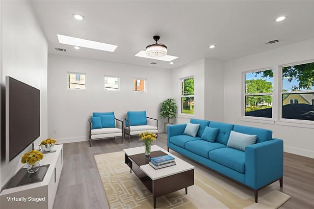 Building Photo - 504 S Tennessee St