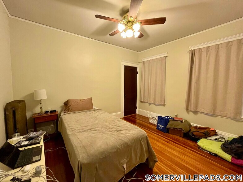 Building Photo - 76 Powder House Blvd