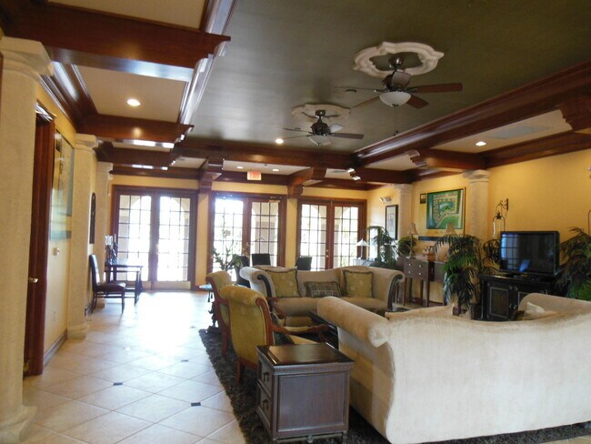 Building Photo - 15025 Michelangelo Blvd