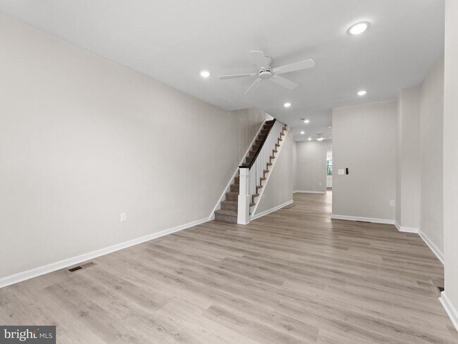 Building Photo - 3010 Emerald St