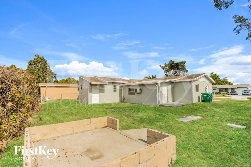 Building Photo - 27904 SW 129th Pl