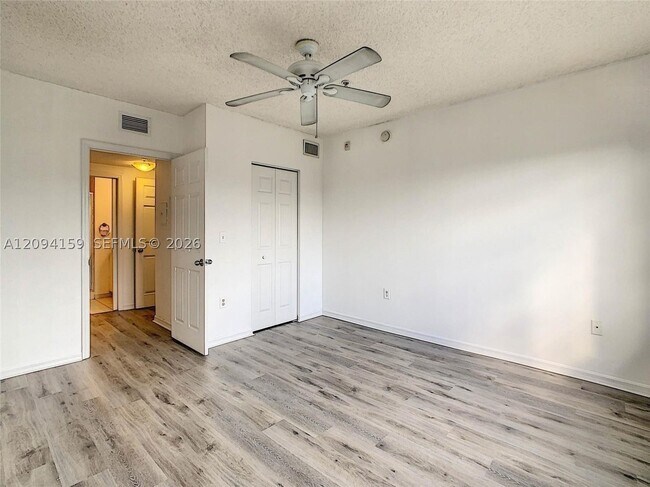 Building Photo - 2080 W Preserve Way