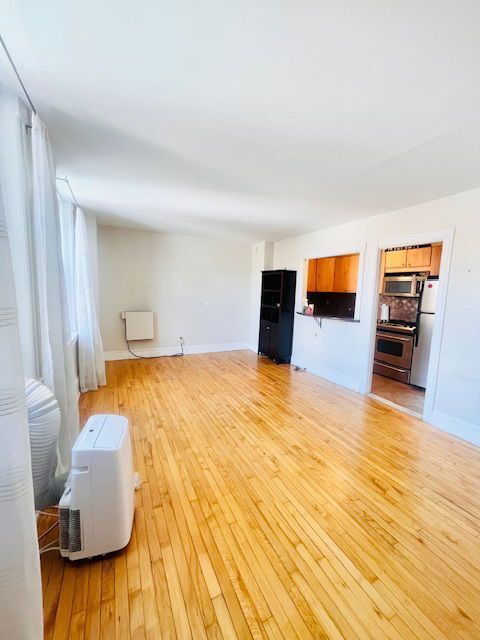 Building Photo - 1008 Spruce St