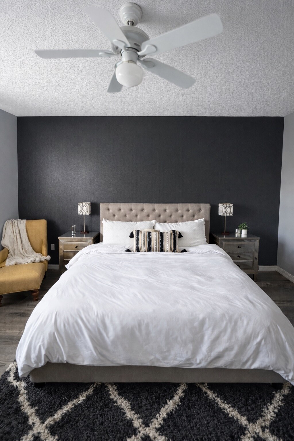 Building Photo - 5360 Mang Pl