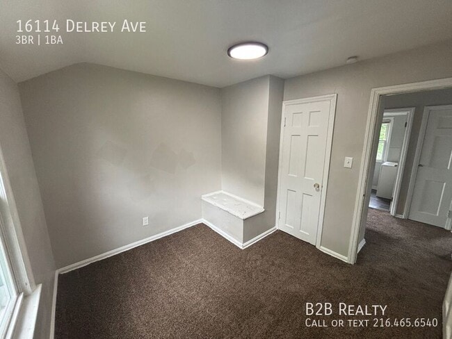 Building Photo - 16114 Delrey Ave