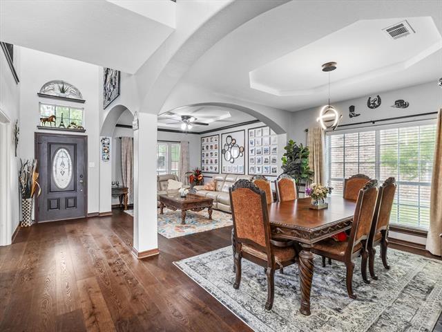 Building Photo - 13646 Badger Creek Dr