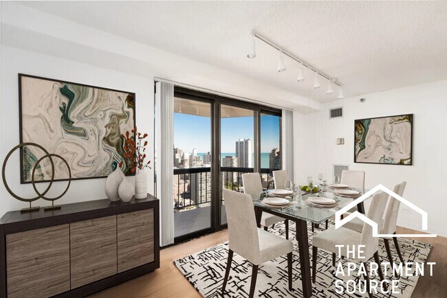 Building Photo - 1000 N La Salle Dr