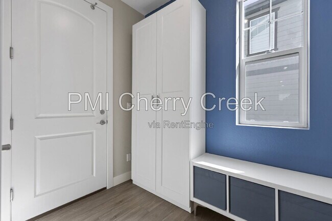 Building Photo - 21294 E Stanford Dr