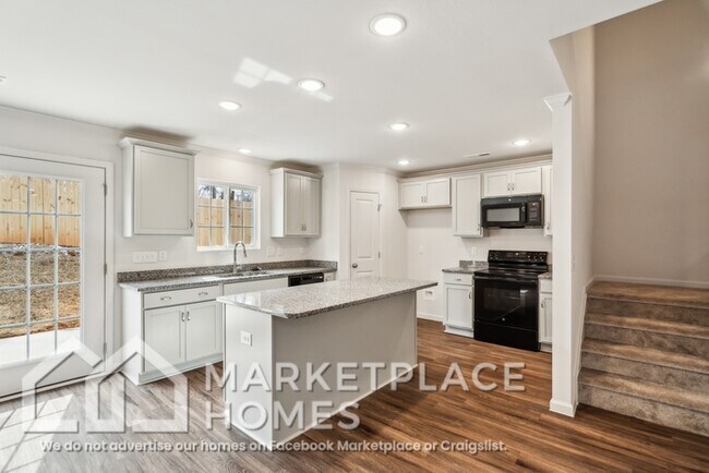 Building Photo - 3504 Marksbury Dr