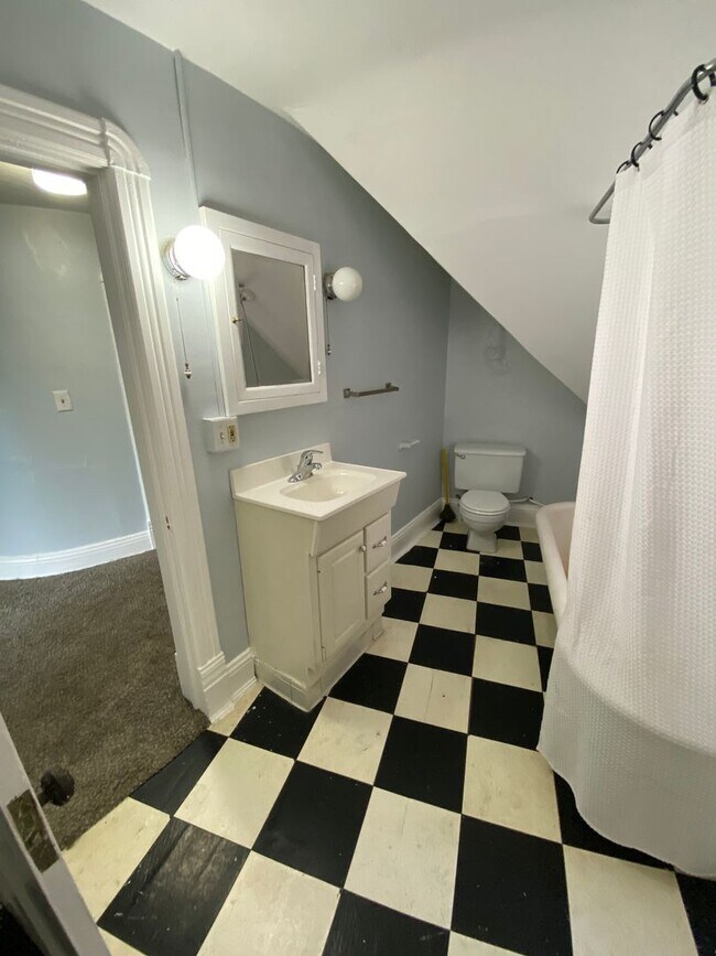 Building Photo - 1826 Minnesota Ave