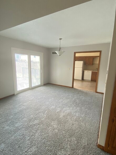 Building Photo - 11544 Bluejacket Street