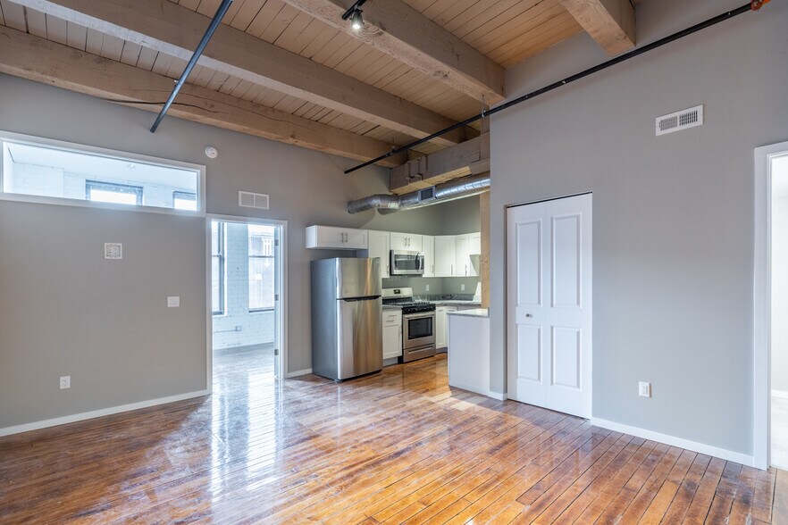 Churchill Lofts 100122 N 4th St Burlington IA 52601 Apartment Finder