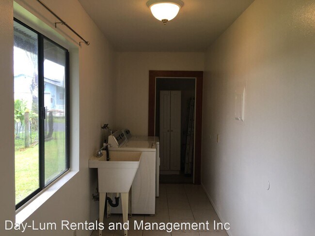 Building Photo - 2 br, 1 bath House - 18-7879 Peleke Road