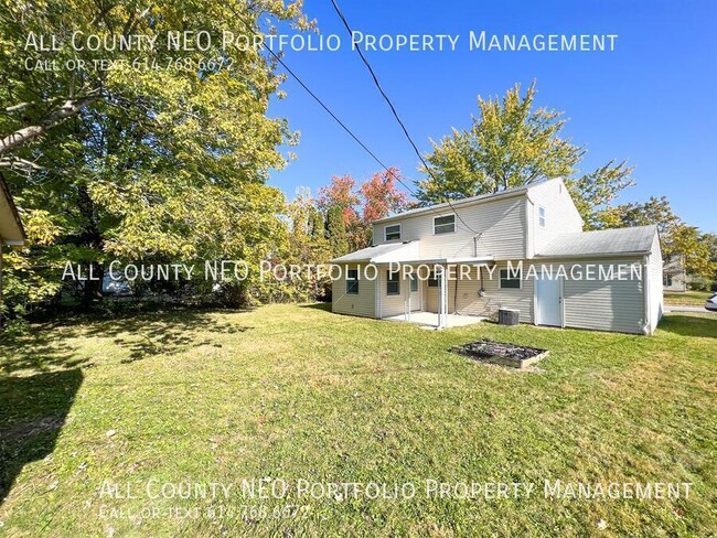 Building Photo - 4601 Paxton Dr S