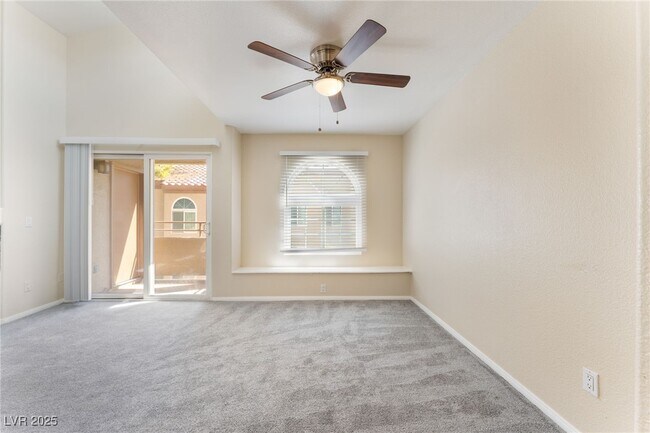 Building Photo - 3145 E Flamingo Rd