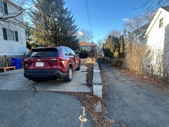 Building Photo - 22 Norcross St