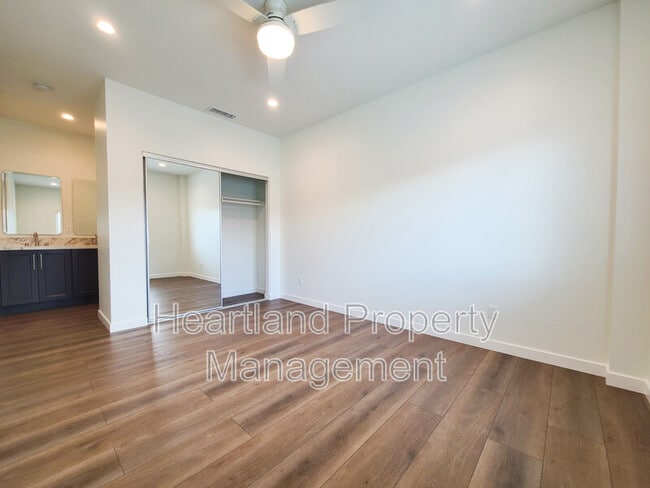 Building Photo - 4115 Clairemont Mesa Blvd