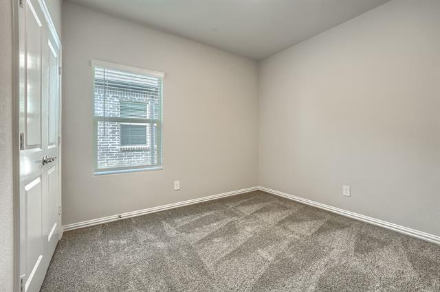 Building Photo - 3909 Sandstone Ln