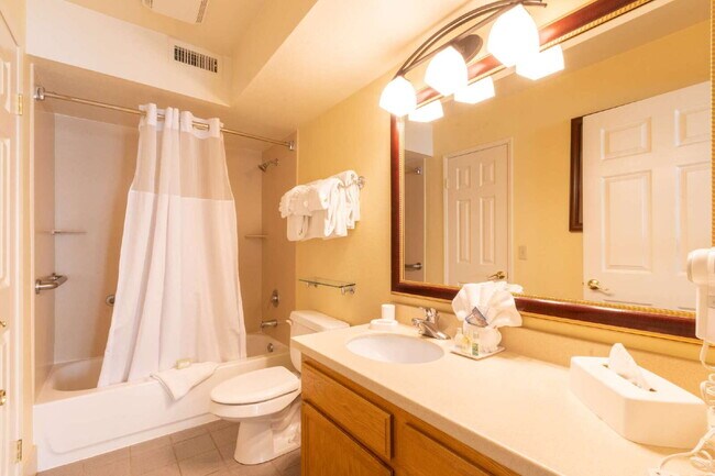 Building Photo - Scenic Long-term Rentals!