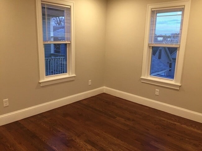 Building Photo - 6 Dawes Terrace