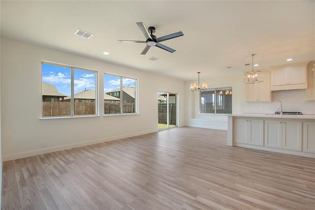 Building Photo - 1144 Goldenrod Dr