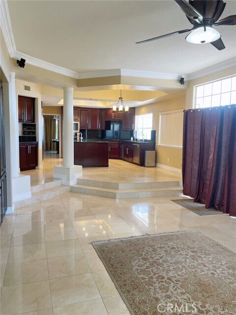 Building Photo - 2067 Scenic Ridge Dr