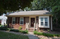 Building Photo - Cozy 2BD, 2BA North Raleigh Home Near Crab...