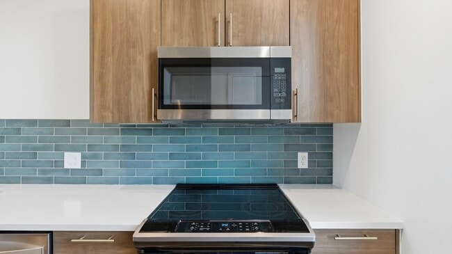 Building Photo - 207 Old Mountain Rd