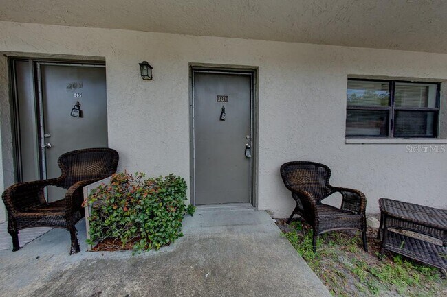 Primary Photo - 2142 Bradford St