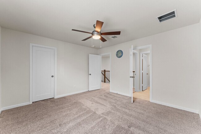 Building Photo - 3850 Chapman Bluff Dr