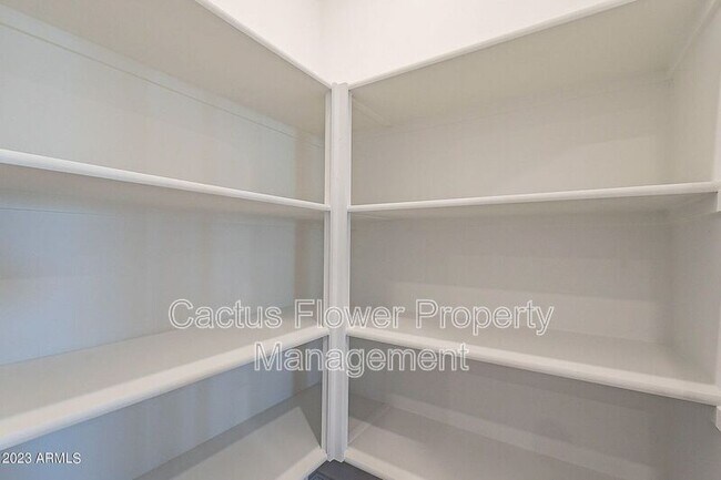 Building Photo - 3056 W Bent Tree Dr