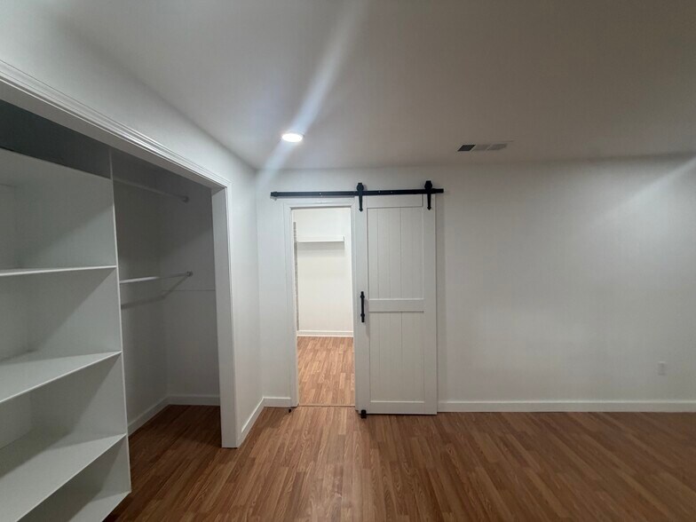 Building Photo - 4129 Plaza St