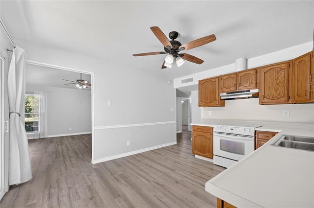 Building Photo - 407 Woodhurst Dr