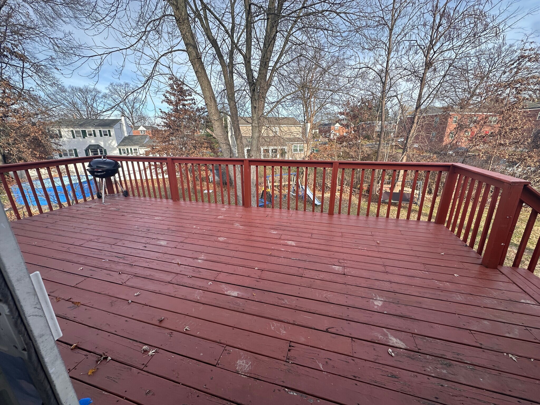 Deck and backyard - 337 E 2nd St