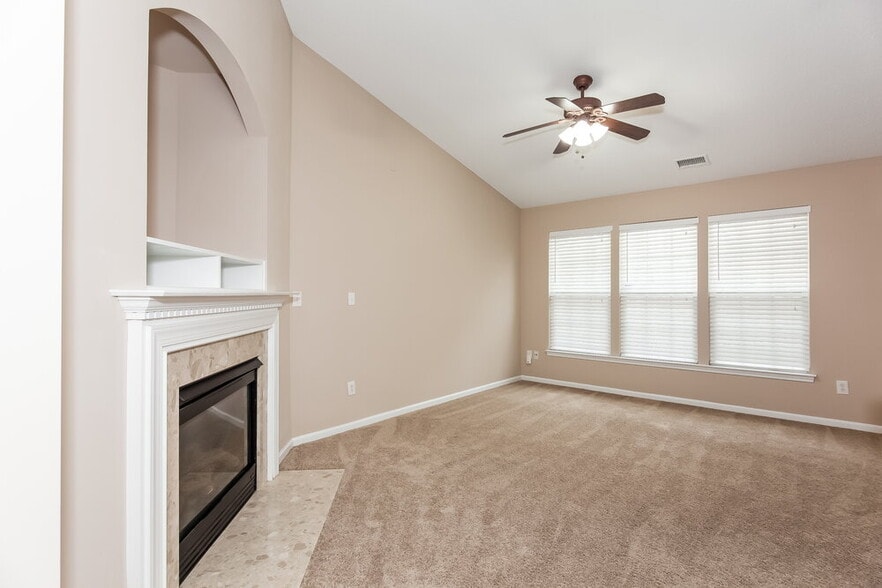Building Photo - 2631 Bridgeville Ln
