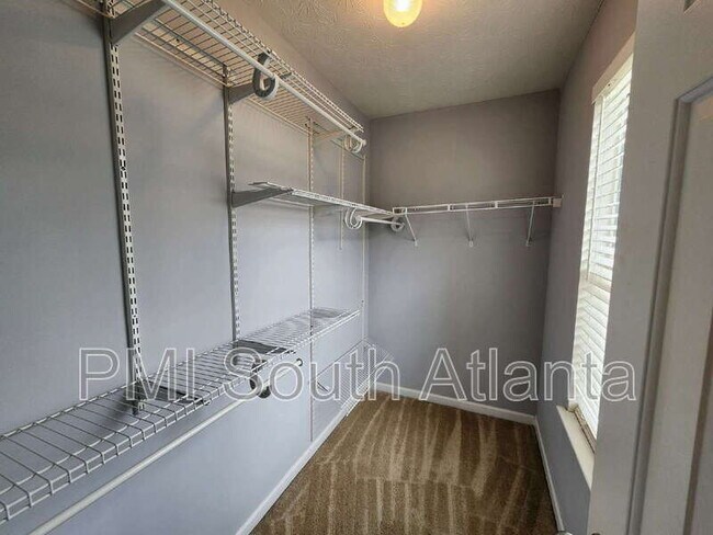 Building Photo - 1219 Quail Hunt Dr