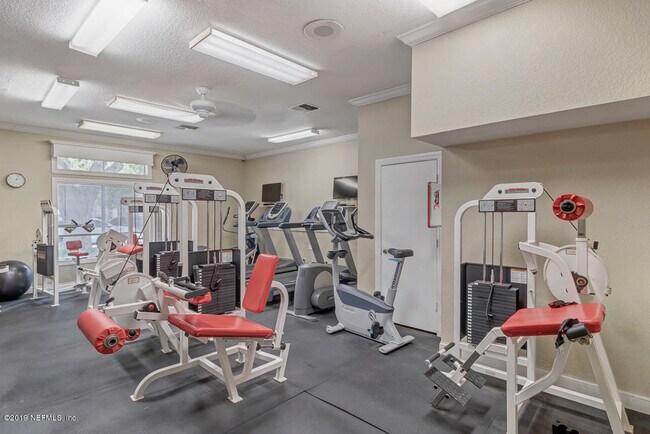 Building Photo - 29 Arbor Club Dr