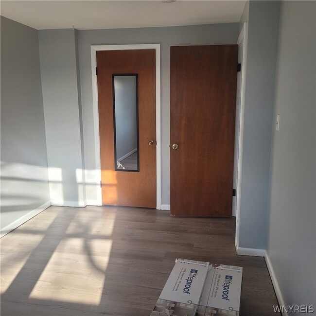 Building Photo - 425 Joe McCarthy Dr