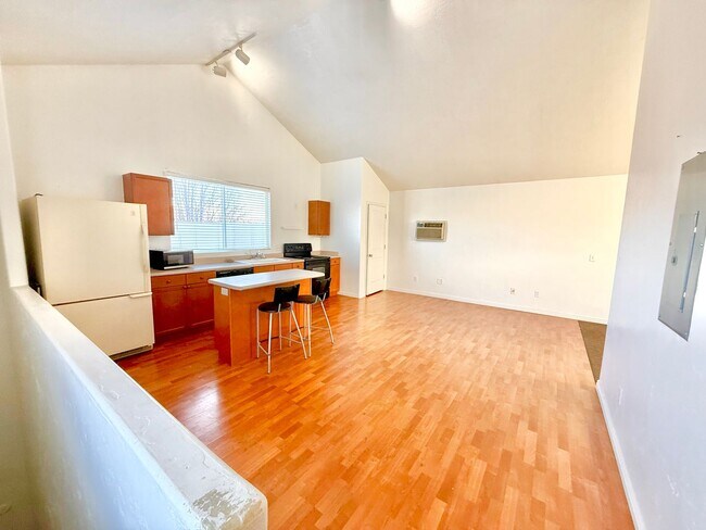 Building Photo - 11567 Harvest Crest Way