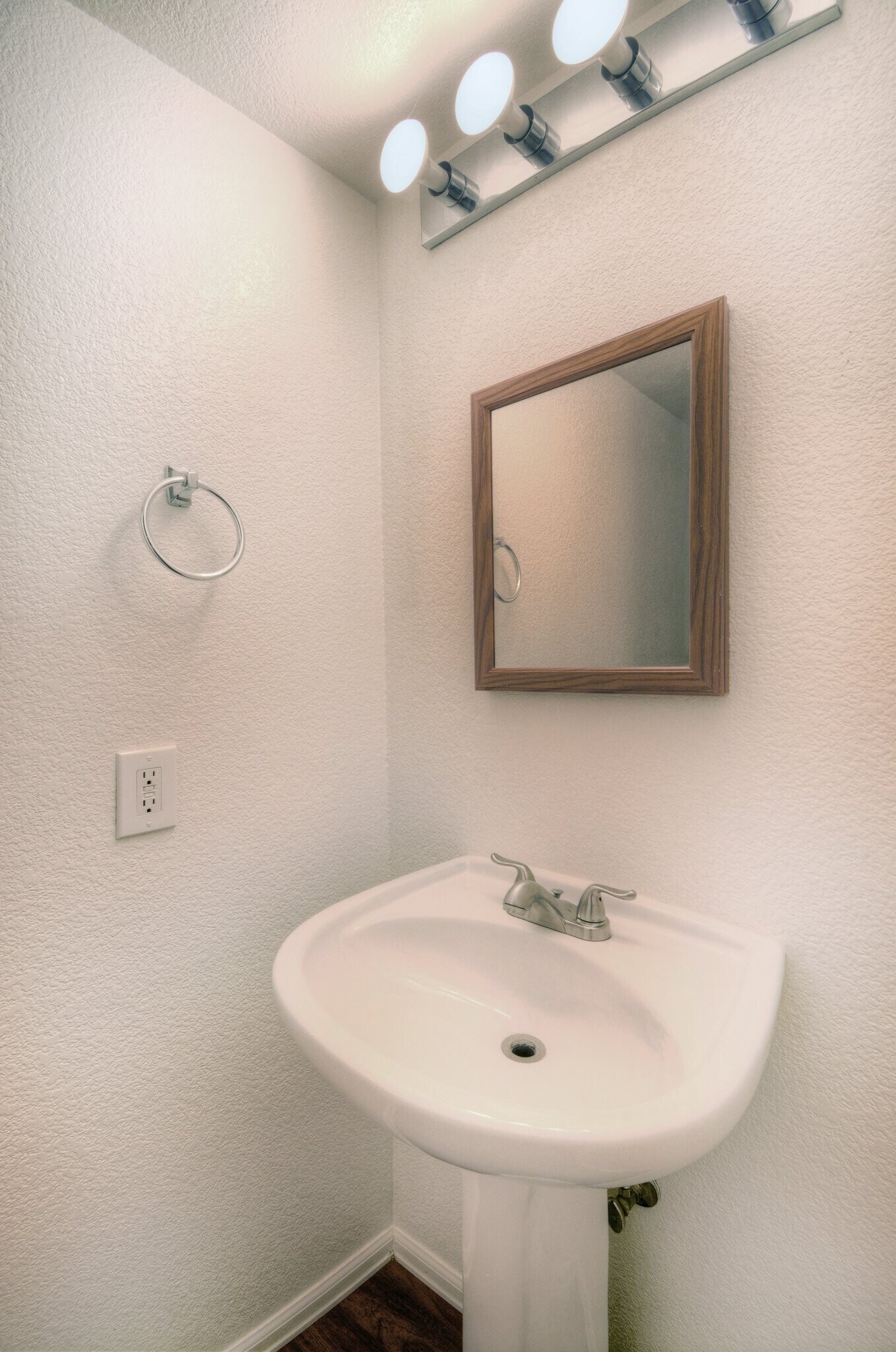 Building Photo - 5339 Arroyo St