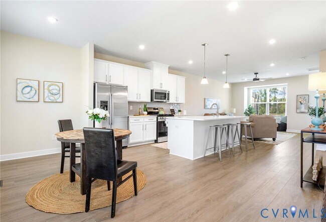 Building Photo - 1255 Lazy River Rd