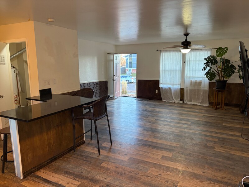 Building Photo - 6874 Noble St