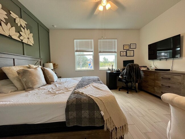 Building Photo - Beautiful 3/2 in Lakeland!