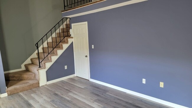 Building Photo - 39 Bluestone Dr