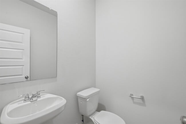 Building Photo - 26123 Emory Holw Dr