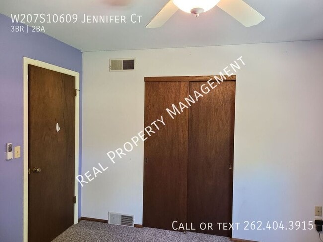 Building Photo - W207S10609 Jennifer Ct