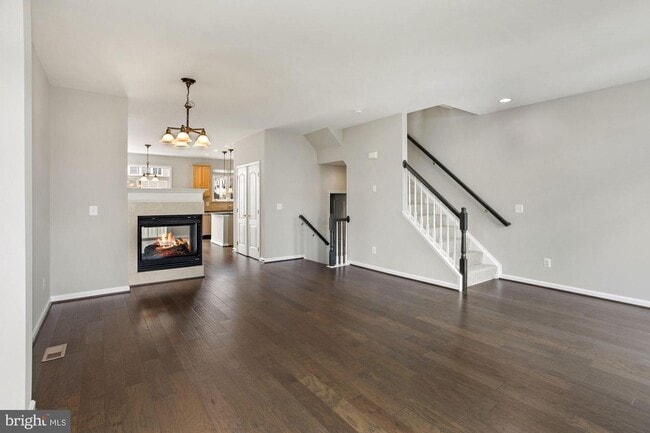 Building Photo - 22987 Eversole Terrace