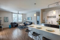 Building Photo - 400 Meeting